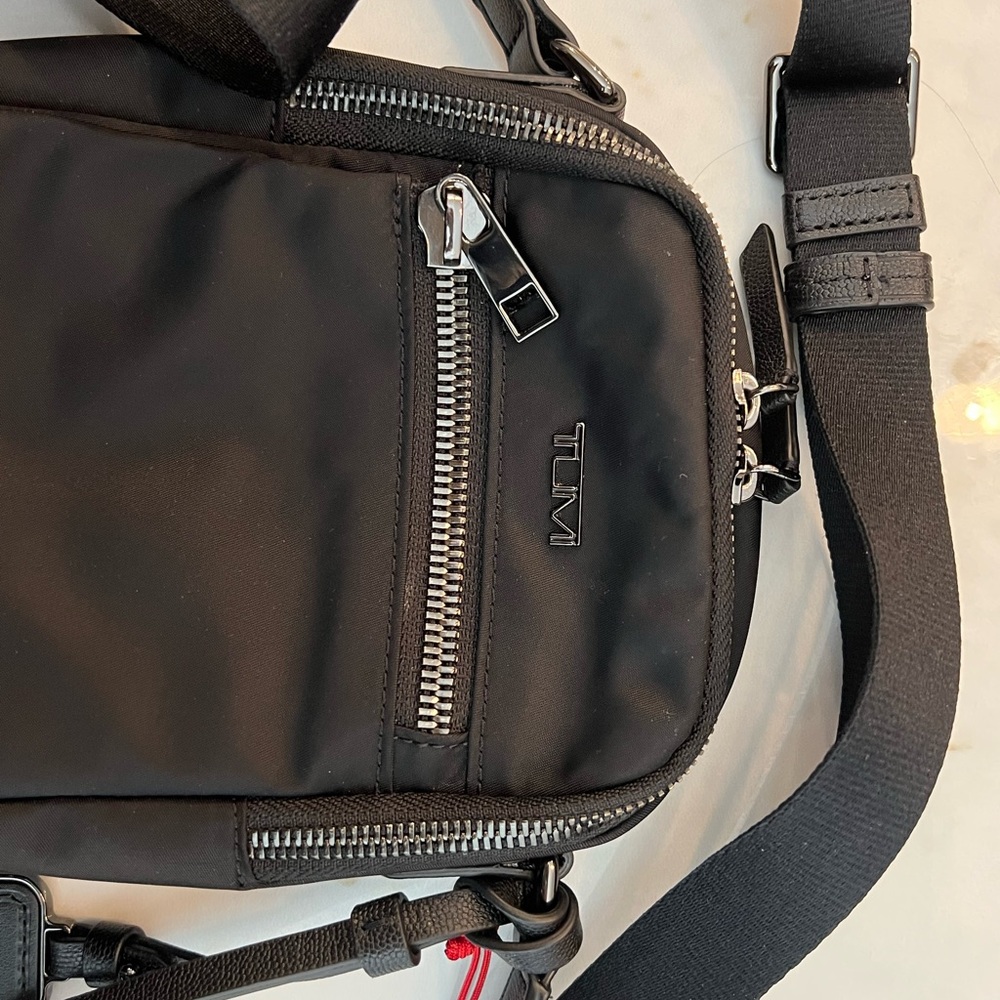 [Tumi] Shoulder Bag VOYAGEUR "Persia" Cross Body 0196614 Black